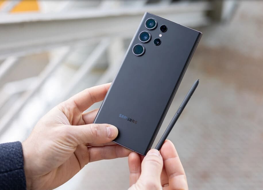 La gamme Galaxy S23 reçoit un correctif pour exterminer les bugs créés par la mise à jour One UI 6/Android 14 Beta - Samsung lance la mise à jour non programmée One UI 6/Android 14 Beta pour la gamme S23